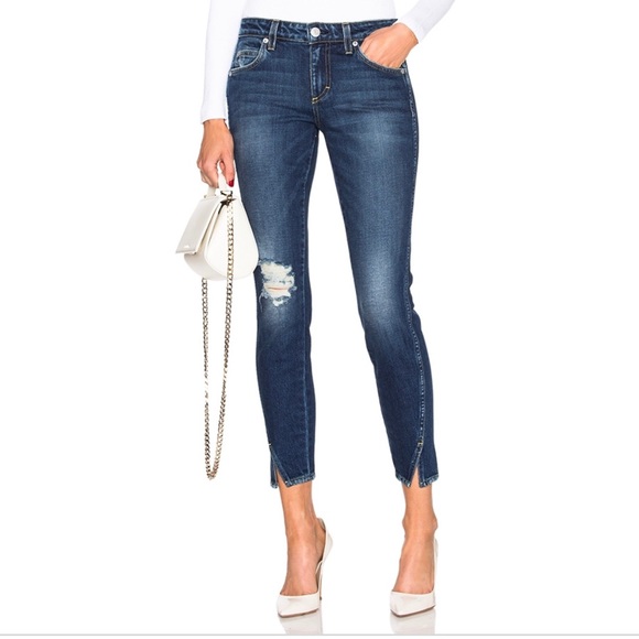 AMO | Twist in Blue Vixen with Destroy - Picture 2 of 8